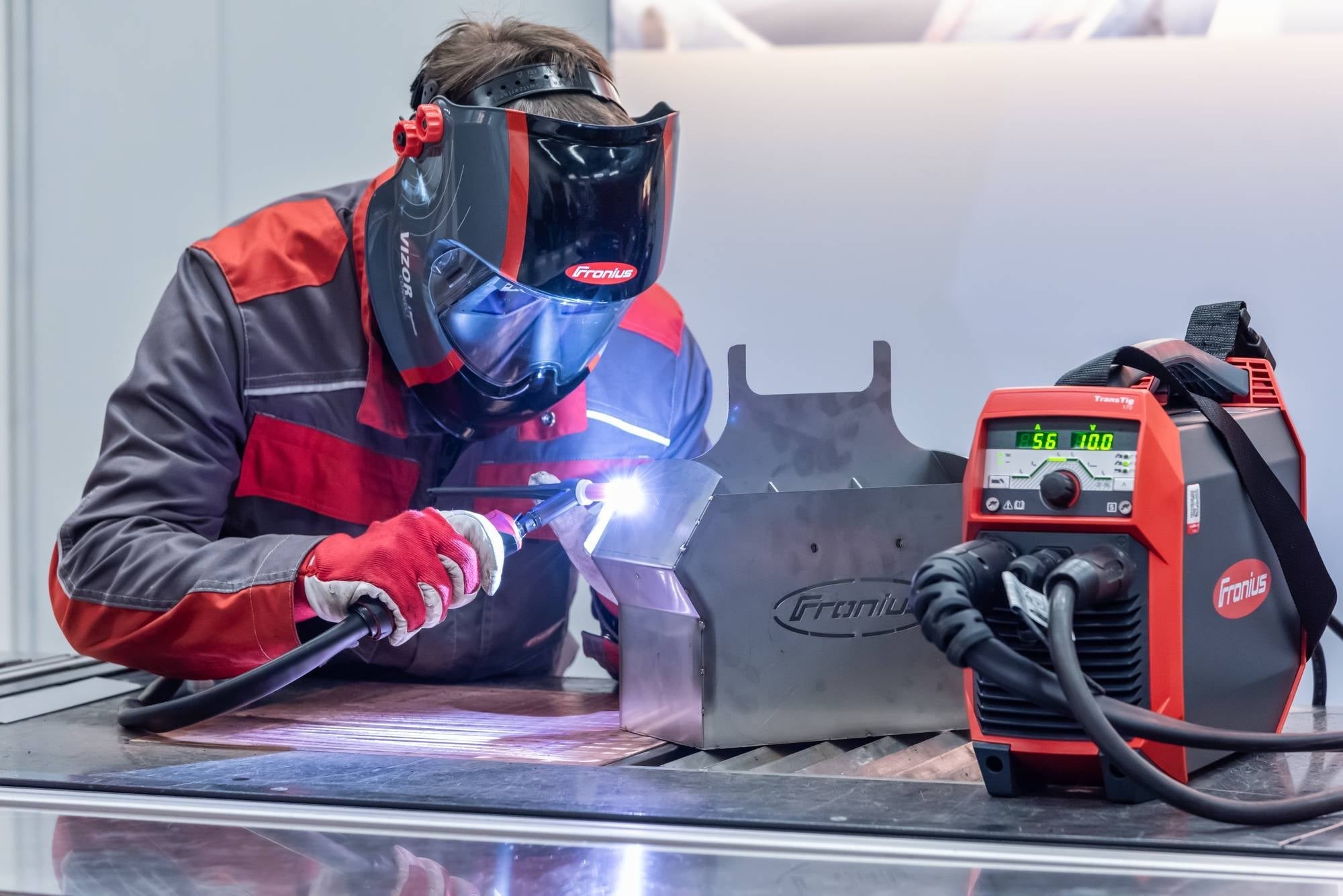 Baker's Gas Fronius: Revolutionizing Welding with AccuPocket Battery-Powered Welders