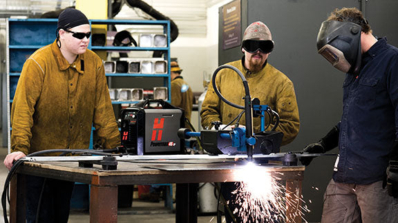 Baker's Gas How to Connect CNC Cutting Tables with a Hypertherm Plasma Cutter