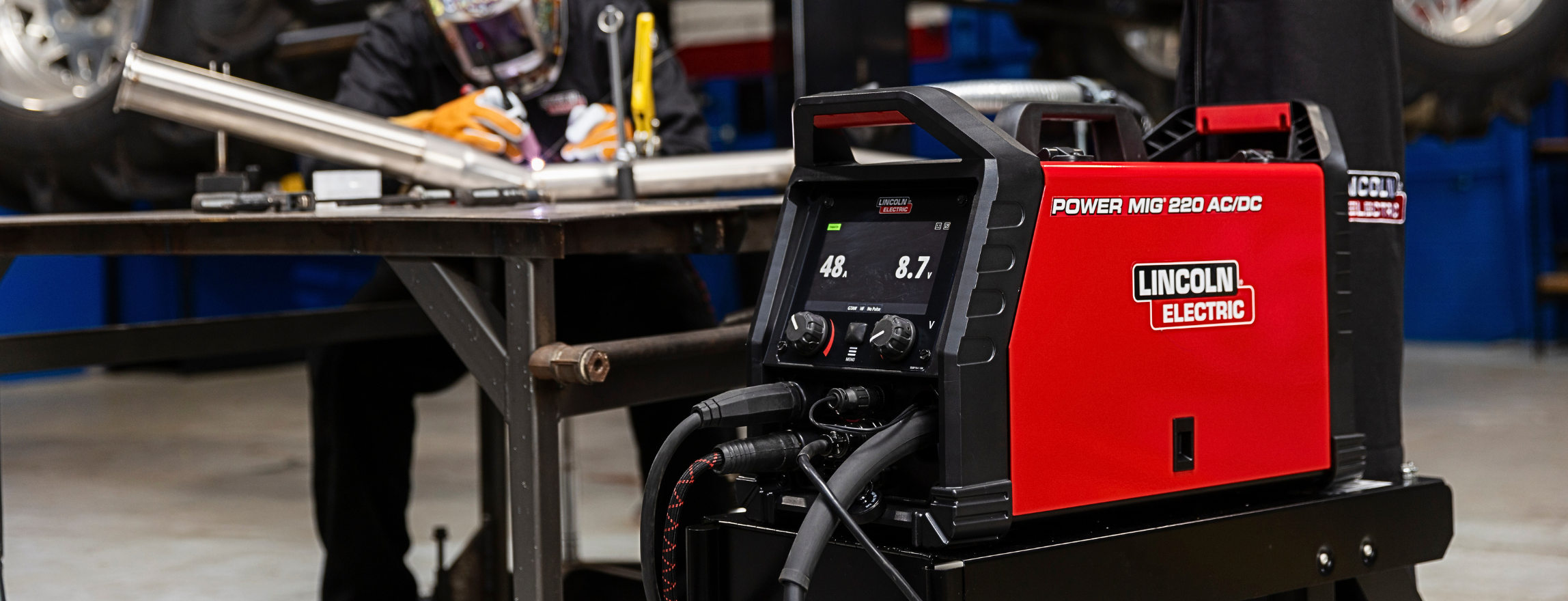 Baker's Gas Top 10 Reasons Why The Lincoln Power MIG 220 Is Perfect For Beginners and Home Hobbyist Welders