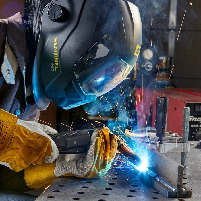 Baker's Gas World's Smallest Robotic Arc Welding Cell