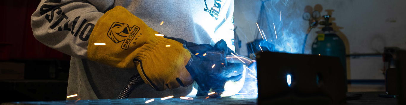 Baker's Gas Choosing the Right Welding Glove
