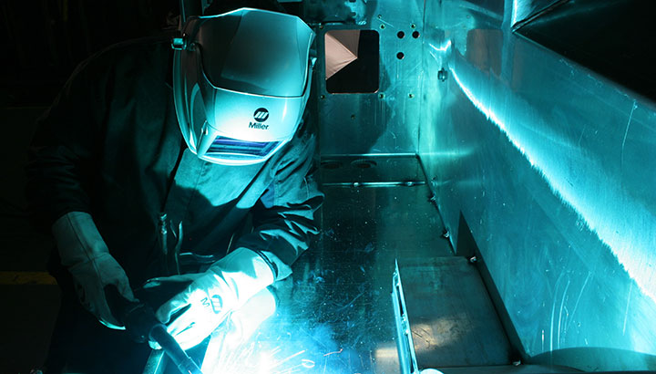 Baker's Gas Tips for MIG Welding Vertical Up