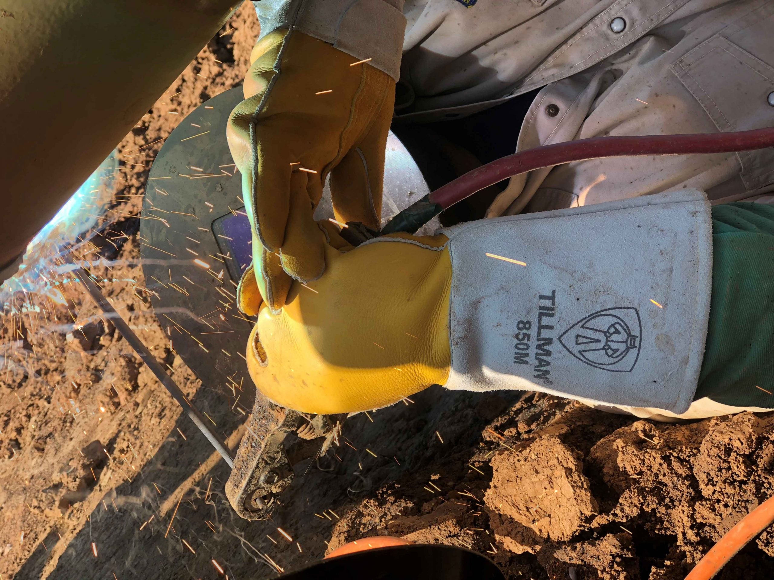 Baker's Gas Discounted Welding Gloves on Sale