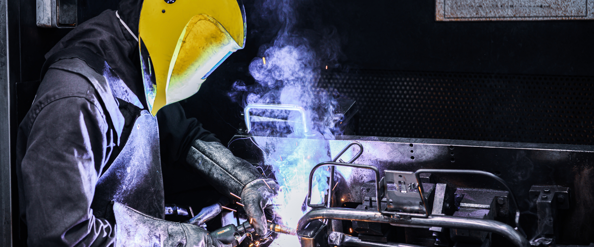 Baker's Gas Comparing Applications for Thick Welding Wire and Thin Welding Wire