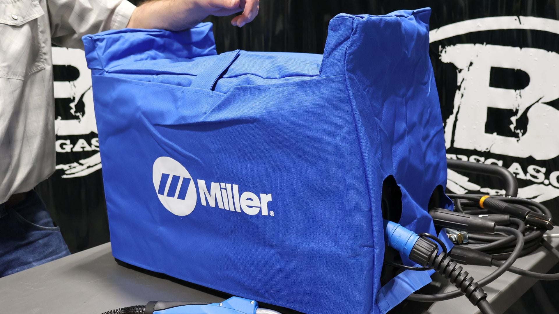 Baker's Gas How to Select the Correct Cover for Your Welding Machine