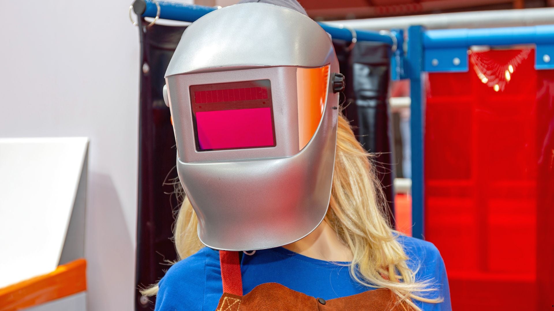 Baker's Gas Selecting the Right Welding Helmet Shade for Different Welding and Cutting Processes