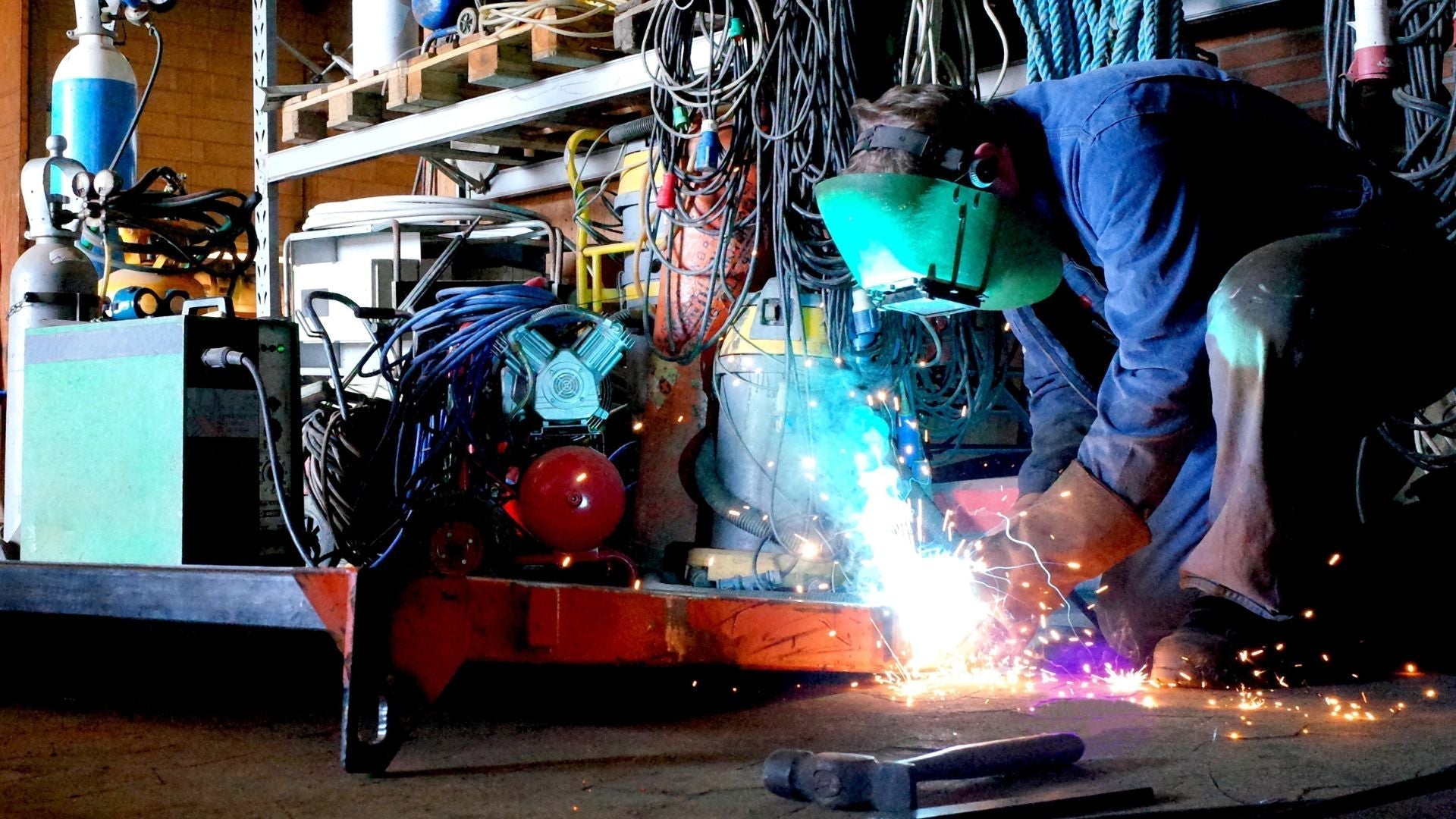 Baker's Gas MIG Welding Basics: From Setup to Your First Weld
